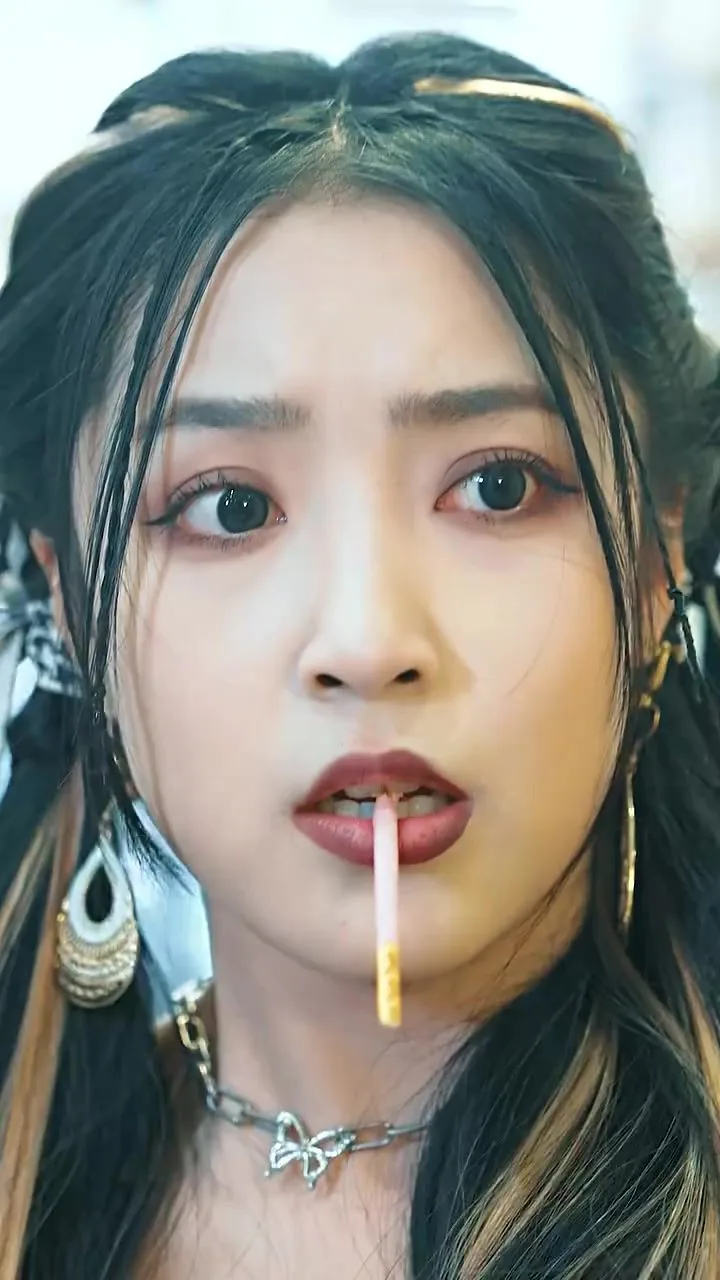 闪婚后大叔每天狂宠我海报